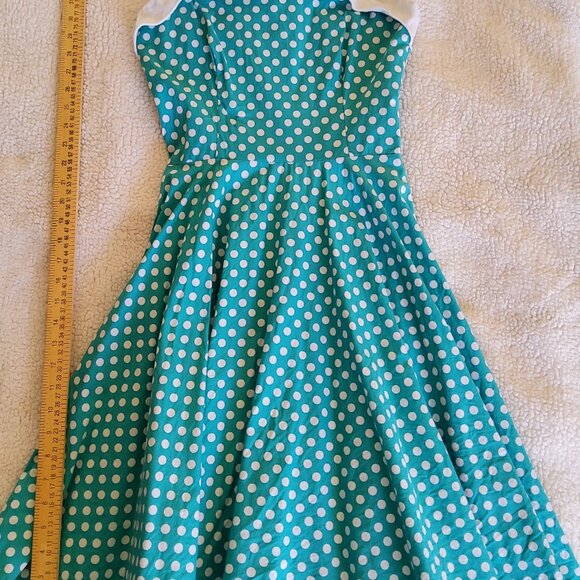 Pinup Couture Medium teal and white polka dot dress EUC - Picture 11 of 15